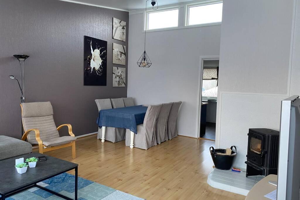 Apartament Koselig Hus Til Leie Pa Stokmarknes I Vesteralen Zewnętrze zdjęcie